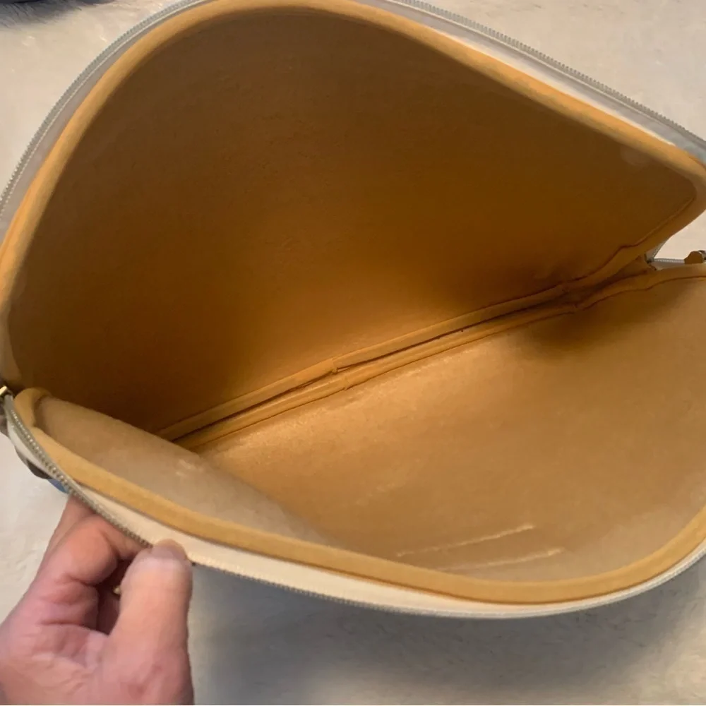 Kayond Laptop Case zip closure